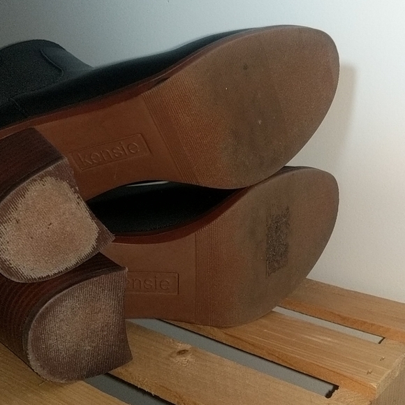 Kensie Black Chelsea Boots - Picture 8 of 10